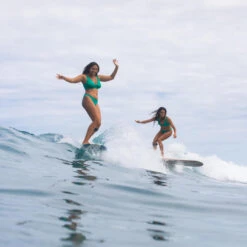 Haut De Maillot De Bain Femme Toutes Tailles - 6'50 Vert -Plongée Série Magasin haut de maillot de bain femme toutes tailles 650 vert 4