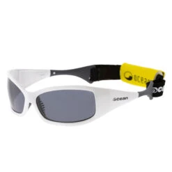 Lunette Soleil Flottantes Sport Nautiques OCEAN Mentaway Blanc Et Fume 9 Lunette Soleil Flottantes Sport Nautiques OCEAN Mentaway Blanc Et Fume -Plongée Série Magasin lunette soleil flottantes sport nautiques ocean mentaway blanc et fume 2