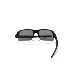 HAWKERS Lunettes De Soleil Pour Hommes Et Femmes POLARISÉ NOIR FONCÉ - BAT 11 HAWKERS Lunettes De Soleil Pour Hommes Et Femmes POLARISÉ NOIR FONCÉ - BAT -Plongée Série Magasin lunettes de soleil pour hommes et femmes polarise noir fonce bat 3