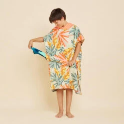 Poncho Surf Enfant 135 à 160 Cm - 550 Jungle 16 Poncho Surf Enfant 135 à 160 Cm - 550 Jungle -Plongée Série Magasin poncho surf enfant 135 a 160 cm 550 jungle 4